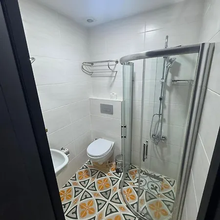 Reu De 5* İstanbul