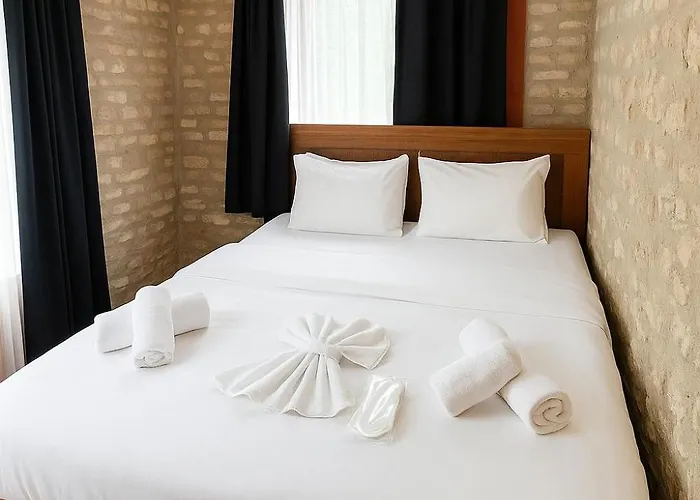 Hotel Reu De 5*