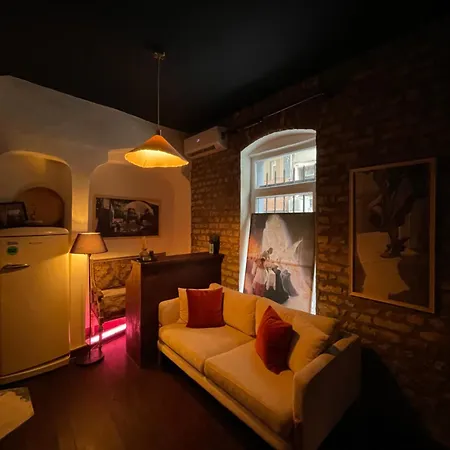 Reu De 5* Istanbul