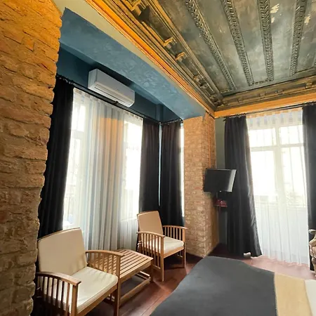 Reu De Hotel Istanbul