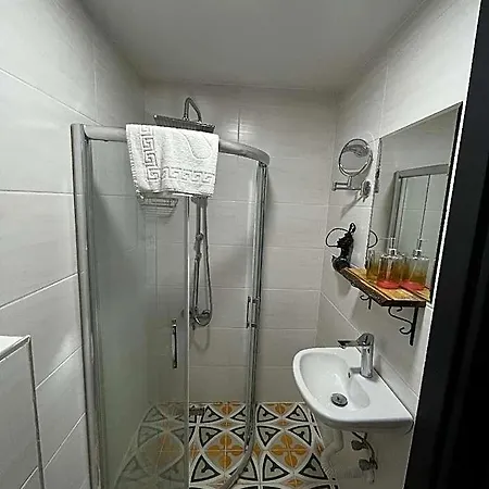 Reu De 5*